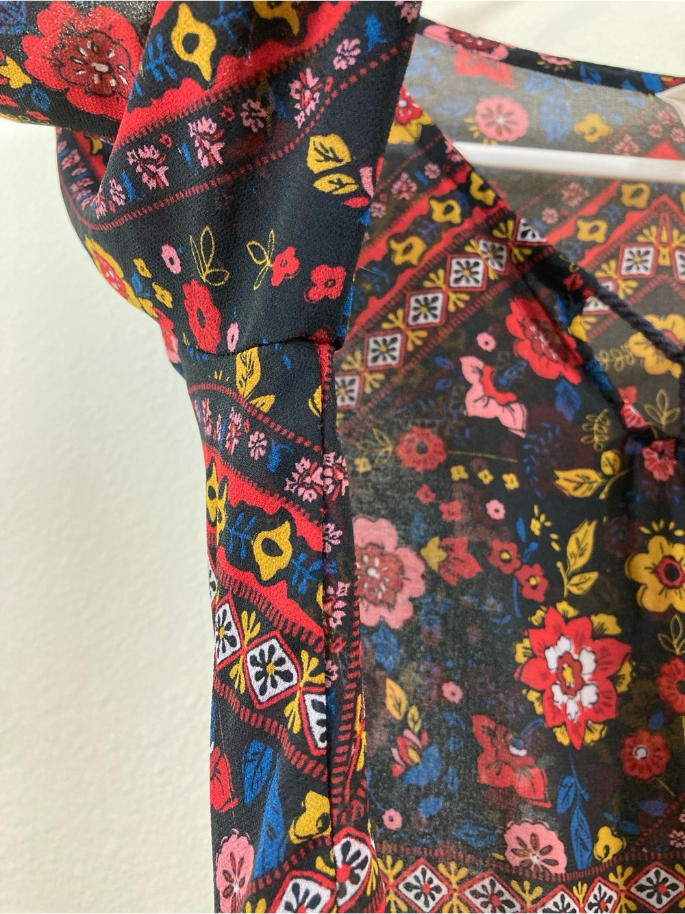 Xhilaration Multicolor Floral Boho Tunic with Tassel Ties Size S - Picture 5 of 11